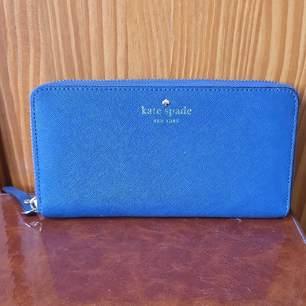 Kate Spade Blue Zip Wallet